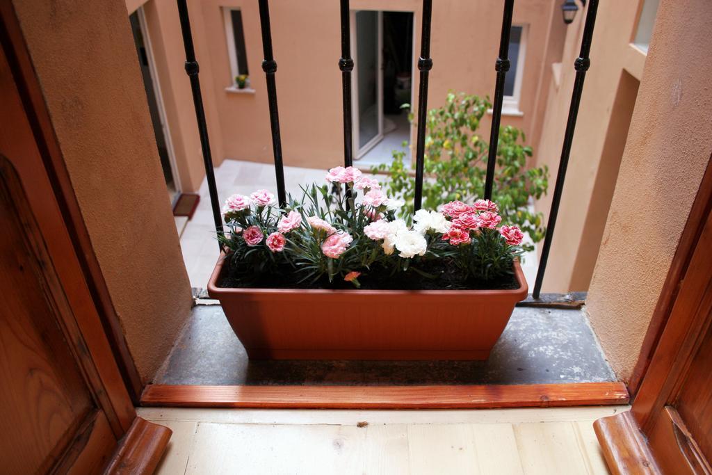 Note Sulla Piazza Bed and Breakfast Cagliari Esterno foto