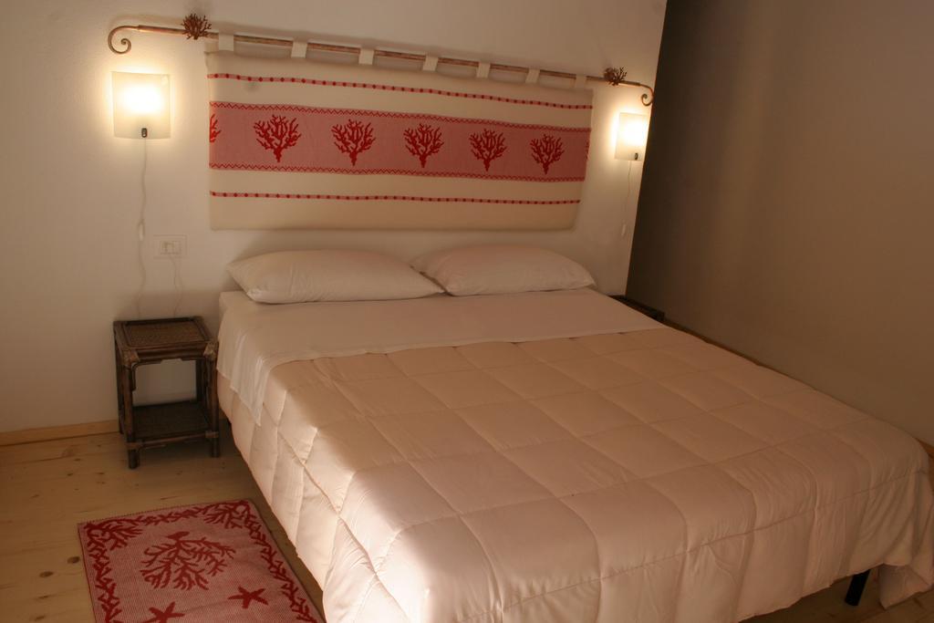 Note Sulla Piazza Bed and Breakfast Cagliari Esterno foto